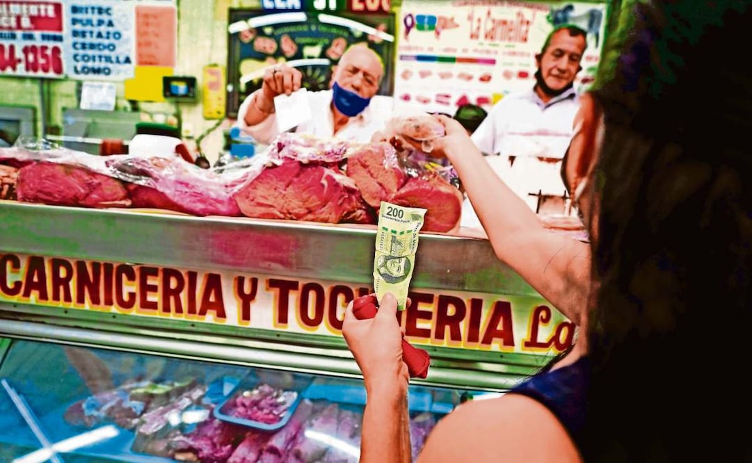 Analistas consideran que ni en 2028 el Banco de México pueda alcanzar la meta de inflación. Foto: Archivo / EL UNIVERSAL