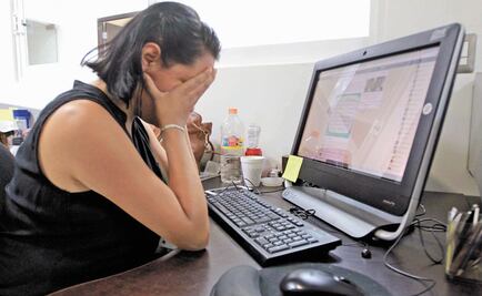 Women face sexual harassment inside the Mexican government