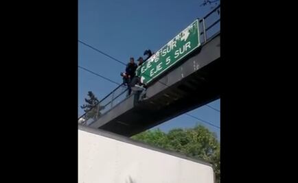 Policías evitan suicidio de un hombre en Iztapalapa