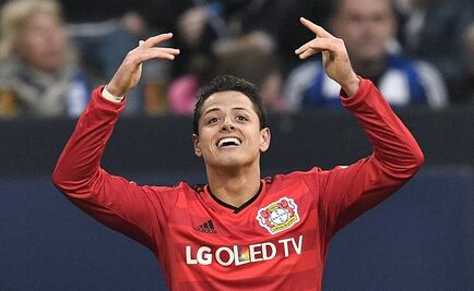 “Chicharito” y Leno protagonizan remontada del Bayer 