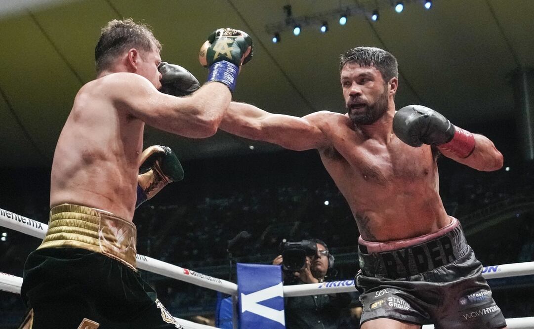 Canelo Álvarez recibe crítica de John Ryder