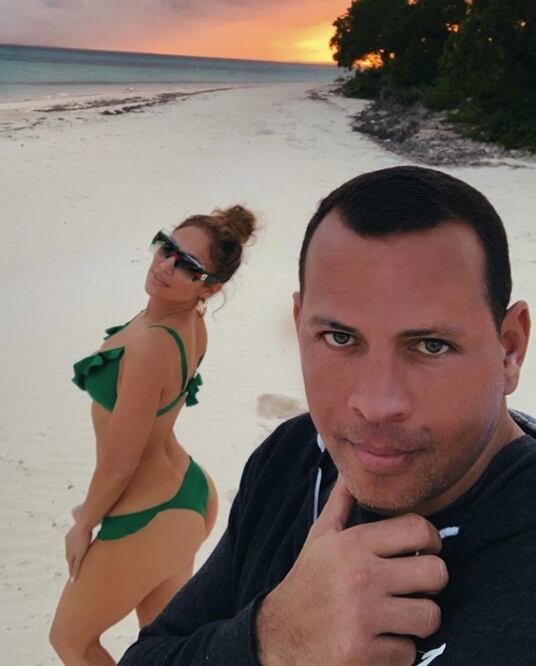 JLo se comprometió con Alex Rodriguez. Foto: Instagram