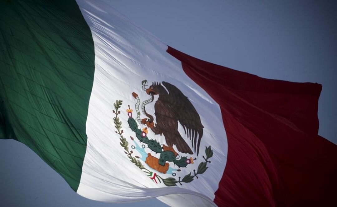 Mexican Flag is pictured - Photo: Juan Boites