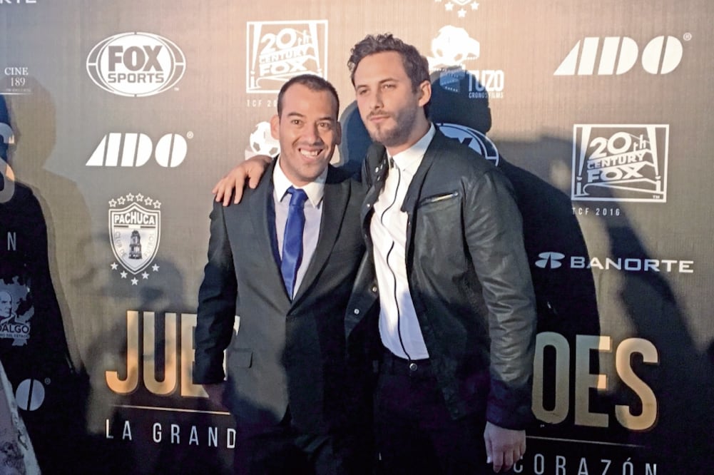 Francisco Villanvazo y Sebastián Zurita protagonizan el filme (ARCHIVO EL UNIVERSAL)