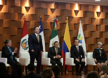 Acusa canciller colombiano a Nicolás Maduro de intentar desestabilizar a su país