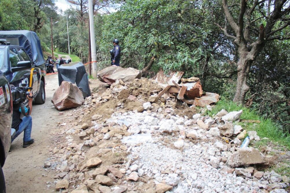 Los habitantes afectados refirieron a las autoridades que el accidente se registró mientras estaban fuera de sus domicilios, por lo que no hubo lesionados. Foto: ESPECIAL