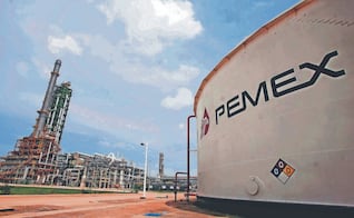 Pemex e Instituto Nacional de Ecología acuerdan colaborar en materia de protección ambiental; firman convenio