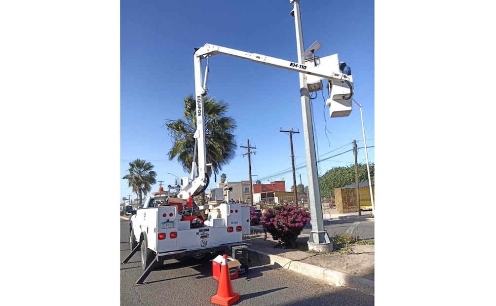 Refuerzan seguridad con policías y videovigilancia en Baja California Sur (05/06/2025). Foto: Especial