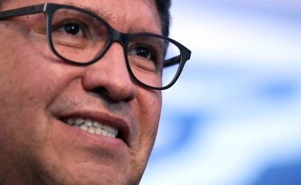 Monreal agita al PRD