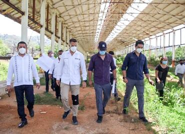 Supervisan obras de infraestructura social en Salina Cruz