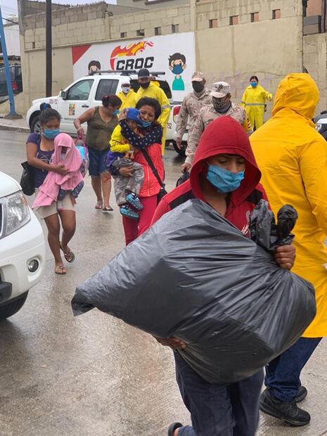 Decretan alerta roja para Los Cabos y La Paz por huracán “Genevieve”