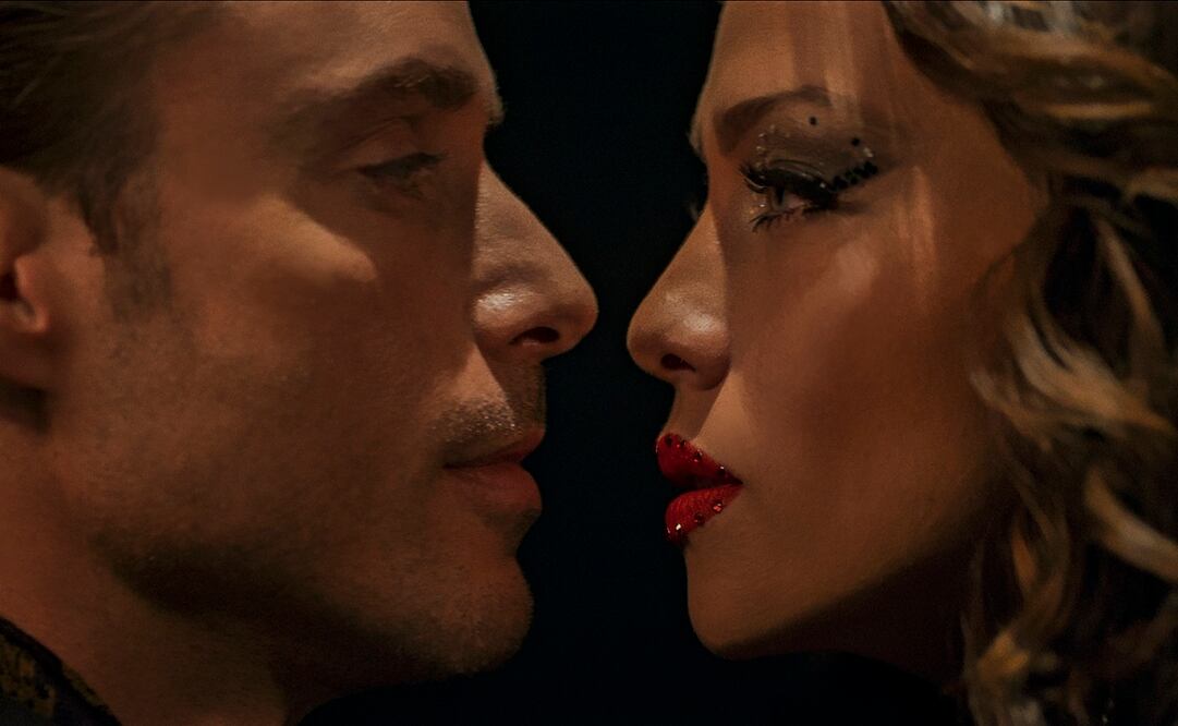 En la primera temporada de la serie, ya ha desatado comentarios por sus escenas subidas de tono. Foto: Cortesía Netflix