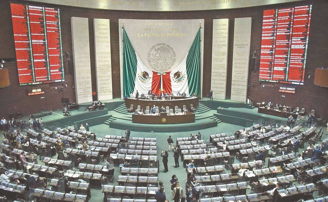 Para la 65 Legislatura, el Presidente dejó abierta la posibilidad de negociar con el PRI u otros partidos para tener mayoría calificada y reformar la Constitución. Foto: Archivo/ EL UNIVERSAL.