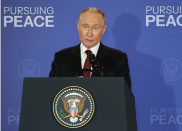 Guerra en Ucrania: Putin dice que habló con Trump sobre los medios para lograr la paz "sobre una base justa"