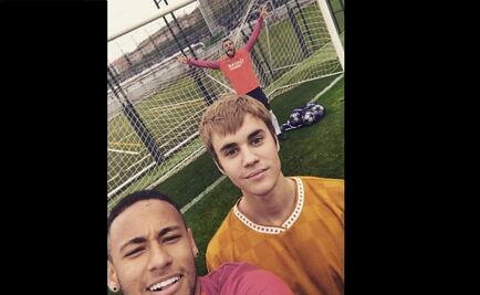 Justin Bieber pasa una mañana con el Barça