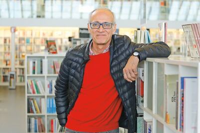 Francisco Hinojosa es fiel a los absurdos