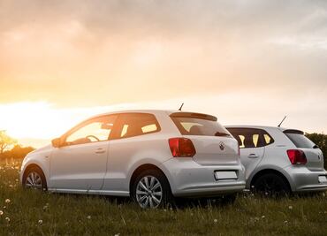 Protege tu auto del sol con estos aditamentos y precauciones