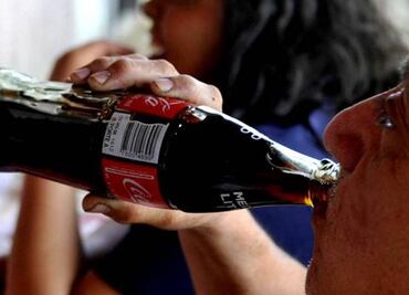 ¿Y el agua?: Ante ola de calor aumenta venta de cerveza, Coca Cola y Pepsi