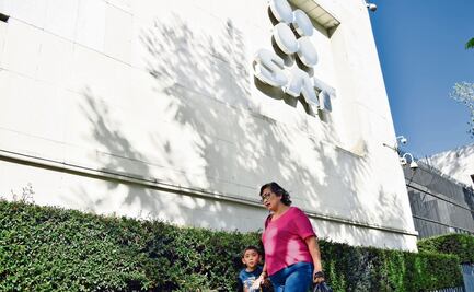 SAT deja en lista negra definitiva de factureros a 21 contribuyentes; 23 más son señalados como presuntos evasores