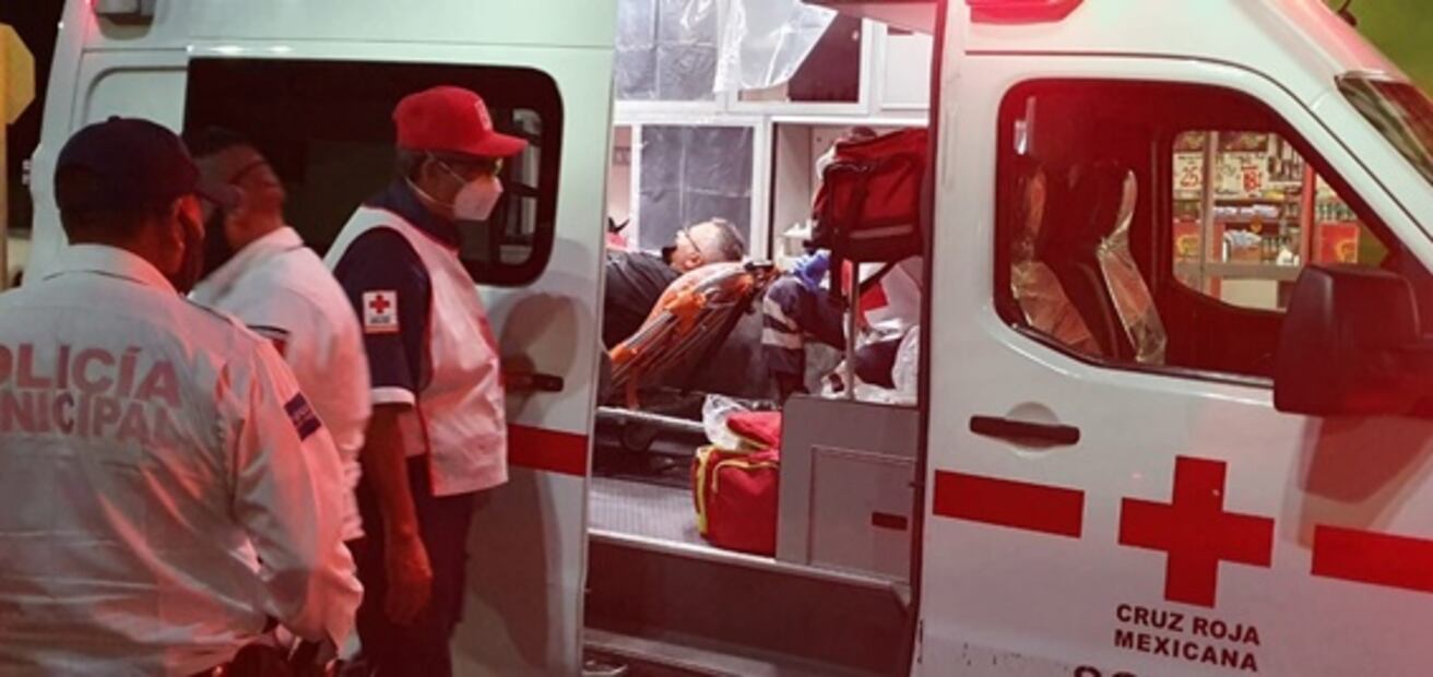 Hombres armados asaltan tienda de autoservicio en Sonora