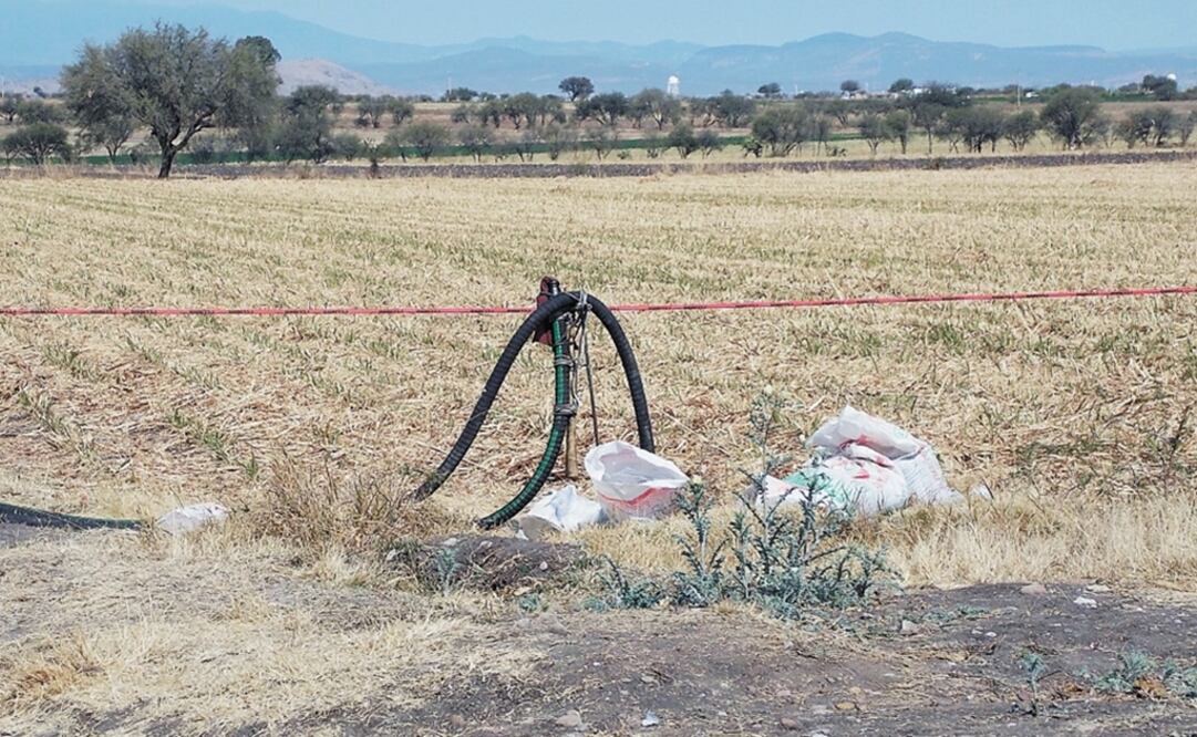 Los efectivos militares recuperaron 45 mil litros de diésel, 34 mil de gas LP y 10 mil de aceite crudo. Foto: Archivo EL UNIVERSAL 