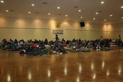 Llega caravana de migrantes a Coahuila