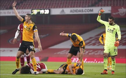 Raúl Jiménez recupera la conciencia; se encuentra bajo observación