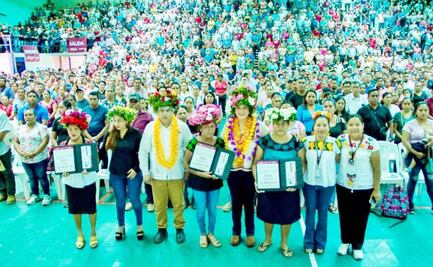 Bienestar entrega recursos para infraestructura a pueblos indígenas en Hidalgo; "serán administrados por comunidades", dice