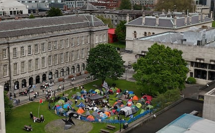 El Trinity College de Dublín acuerda desinvertir en empresas israelíes tras las protestas estudiantiles propalestinas