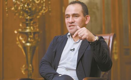 Evergrande tiene una deuda 3 veces mayor que la de Pemex: Arturo Herrera