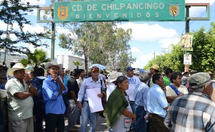 Campesinos protestan en Chilpancingo