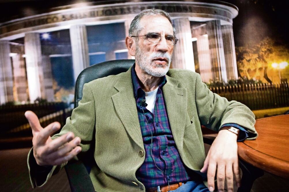 El novelista representó a la Facultad de Filosofía y Letras ante el Consejo Nacional de Huelga en el Movimiento del 68, fue periodista y político (ARCHIVO EL UNIVERSAL)