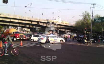 Tras desalojo en mercado, locatarios protestan en avenida Té