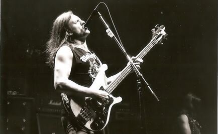 Confirmed: Motörhead's Lemmy died of cancer