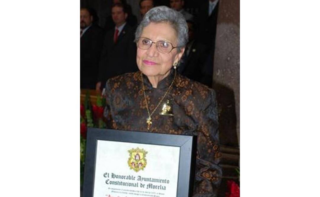 La destacada etnóloga enfocó buena parte de sus esfuerzos como investigadora en desentrañar episodios de la historia del estado de Michoacán, ejemplo de ello es el libro Morelos y el Poder Judicial de la Insurgencia Mexicana. FOTO: Notimex.