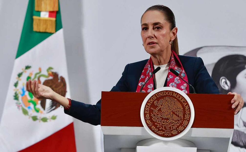 Al insistir en que los refrescos y las bebidas azucaradas hacen mucho daño a la salud de las personas mexicanas, Sheinbaum Pardo defendió de los críticos al Chocolate del Bienestar porque “es un proyecto muy bonito”. Foto: Berenice Fregoso / EL UNIVERSAL