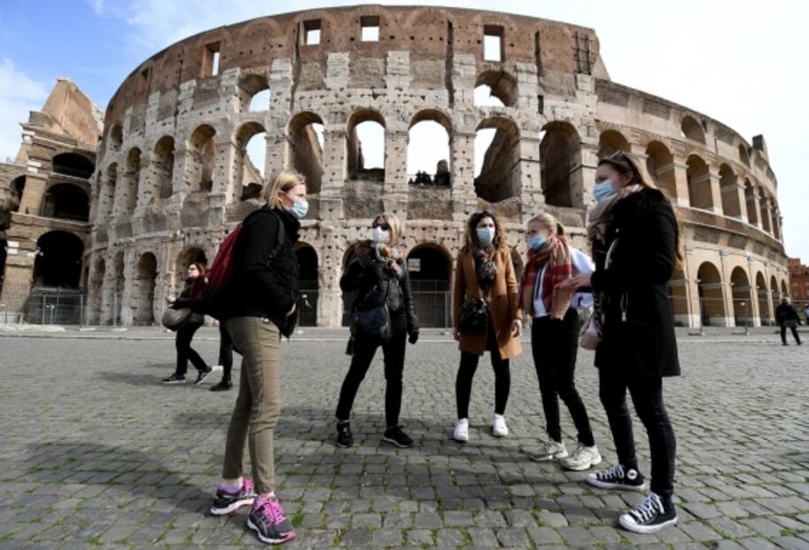 Italia pierde más de 50% de turistas por presencia de coronavirus