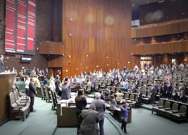 Exigen a Ebrard conocer protocolos de salud que se aplicaron a repatriados