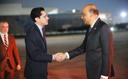 Presidente de Singapur llega a México para reunión con Sheinbaum; lo recibe Roberto Velasco