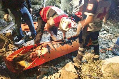 Accidente carretero deja cuatro menores muertos