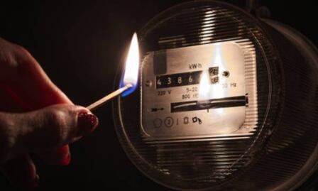 Usuarios reportan apagones en amplios sectores de Mazatlán; reclaman a la CFE por afectaciones