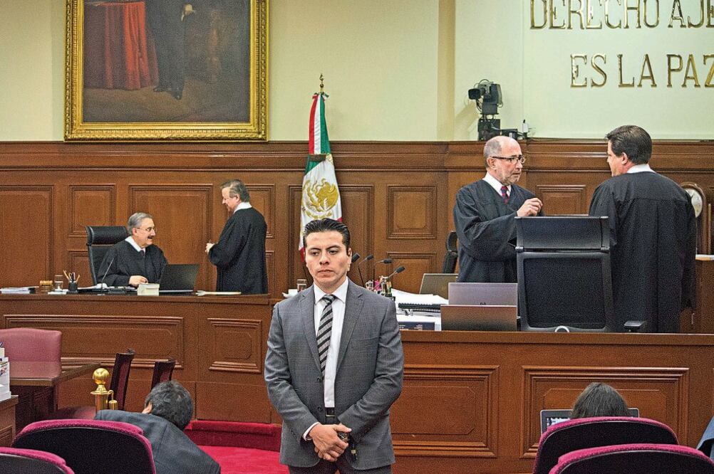 Cuatro ministros consideraron que la prohibición para adoptar, contenida en la legislación de Campeche, era una medida que afectaba por igual a parejas del mismo o diferente sexo (MARÍA JOSÉ MARTÍNEZ. CUARTOSCURO)