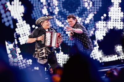 Carlos Vives lleva la fiesta a Chile