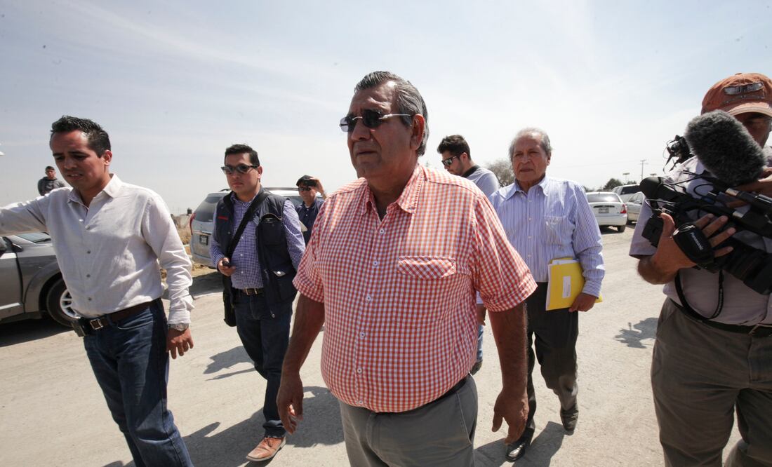 José Refugio Rodríguez, abogado de Guzmán Loera, dijo que impugnarán las sentencias emitidas por un juez federal en las que le niegan el amparo contra las dos órdenes de extradición (Archivo))