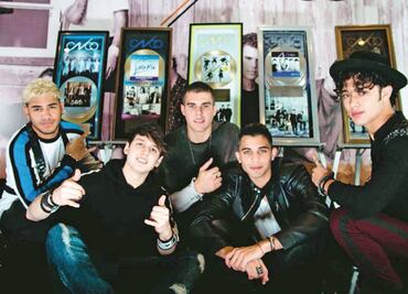 CNCO sigue el ejemplo de Ricky Martin