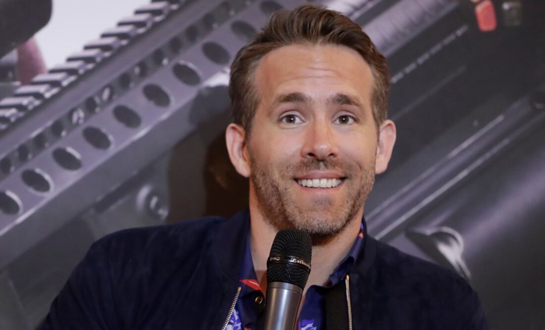 La imagen muestra a Ryan Reynolds como un fan más del ex-Beatle. Foto: Ivan Stephens/ EL UNIVERSAL