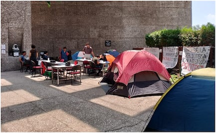 Estudiantes de El Colmex se suman a plantón contra el genocidio en Gaza 