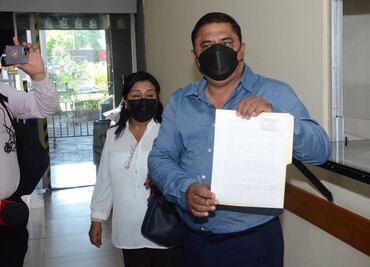 Formalizan padres de Debanhi queja ante Conapred contra "Platanito"