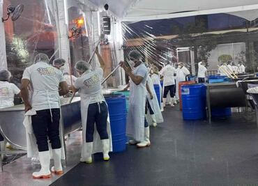 VIDEO: Oaxaca busca Récord Guiness con elaboración de quesillo de una tonelada