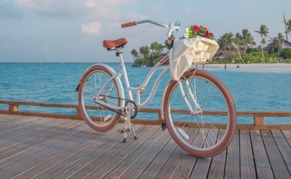 Día del libro, el beso, la bici y otras cosas que se celebran en abril
